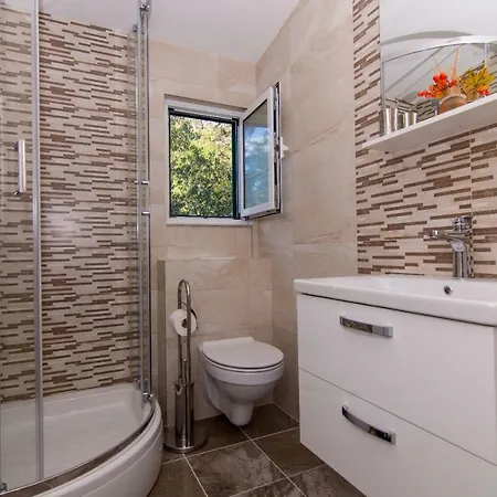 Carpe Diem Ii Apartamento Okrug Gornji